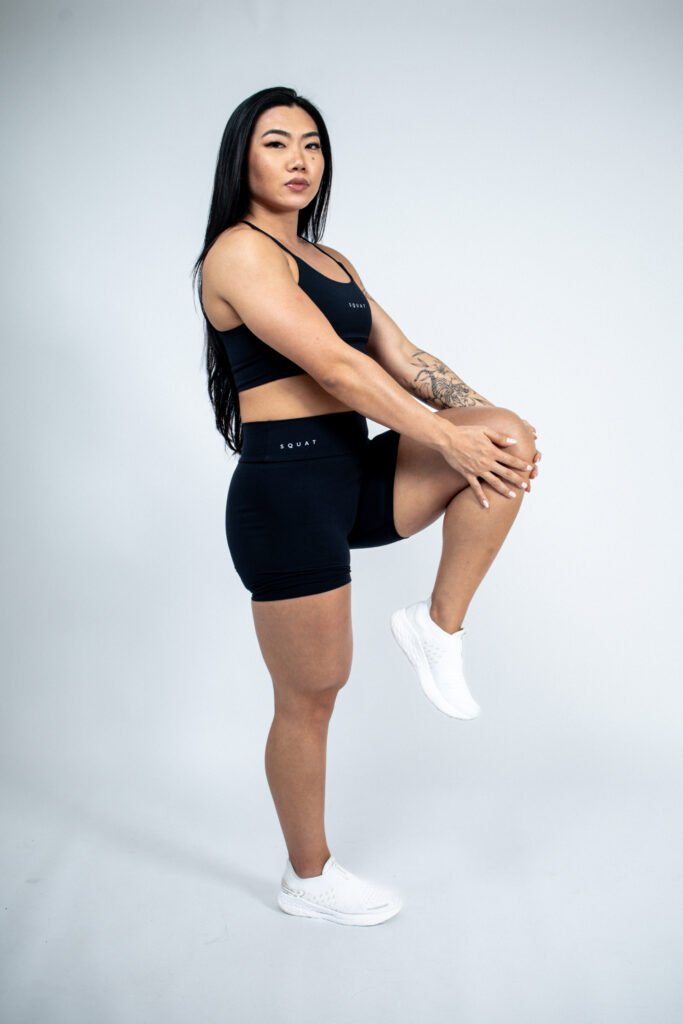 conjunto feminino shorts e top preto